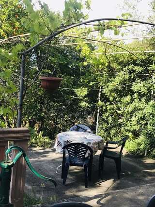 Дома для отпуска Krasici Green House Тиват Двухуровневый дом располагает четырьмя спальнями и террасой и видом на море.-19